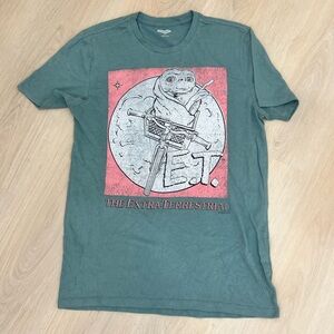 Old navy woman shirt